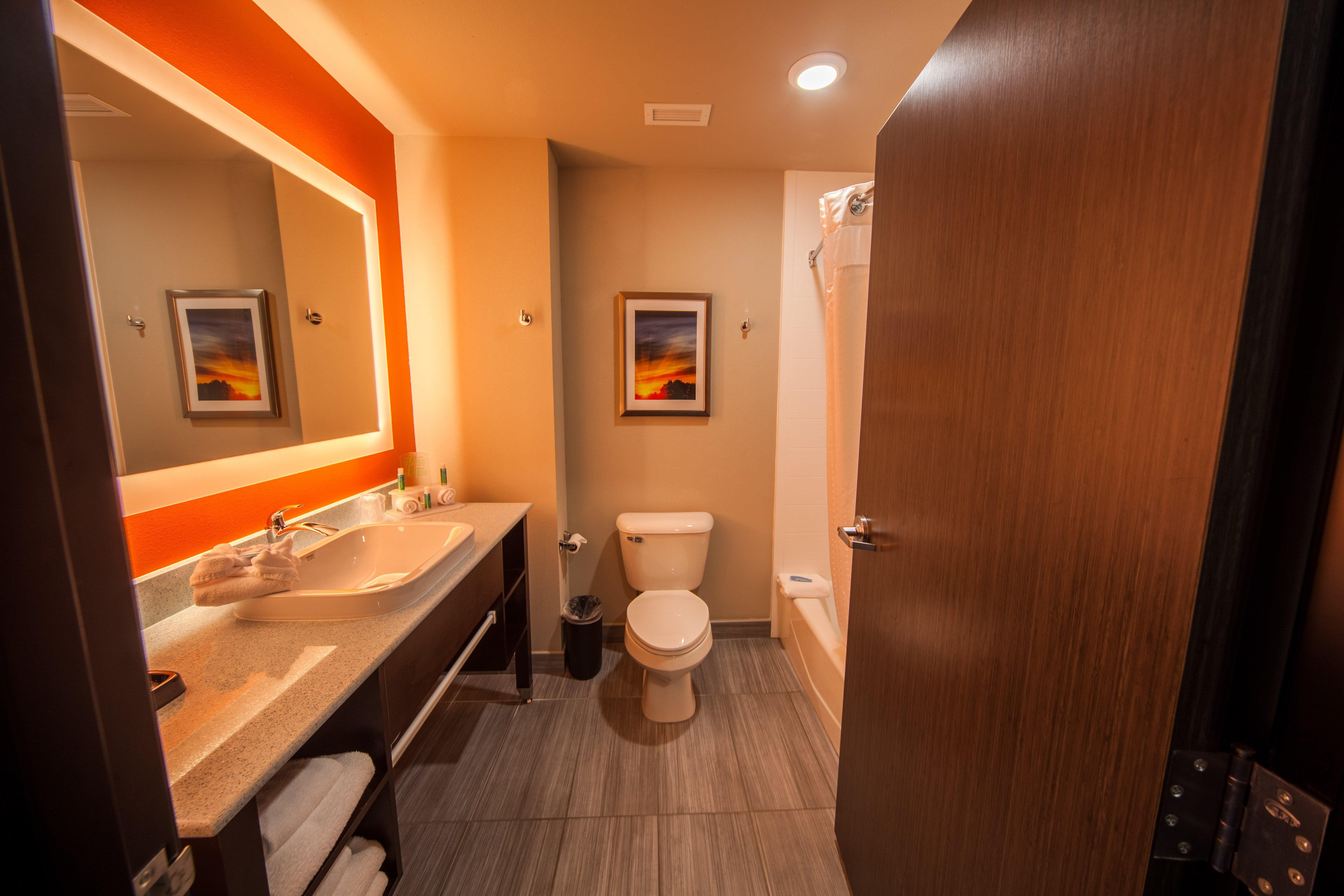 Express & Southeast By Ihg 3* Oklahoma City