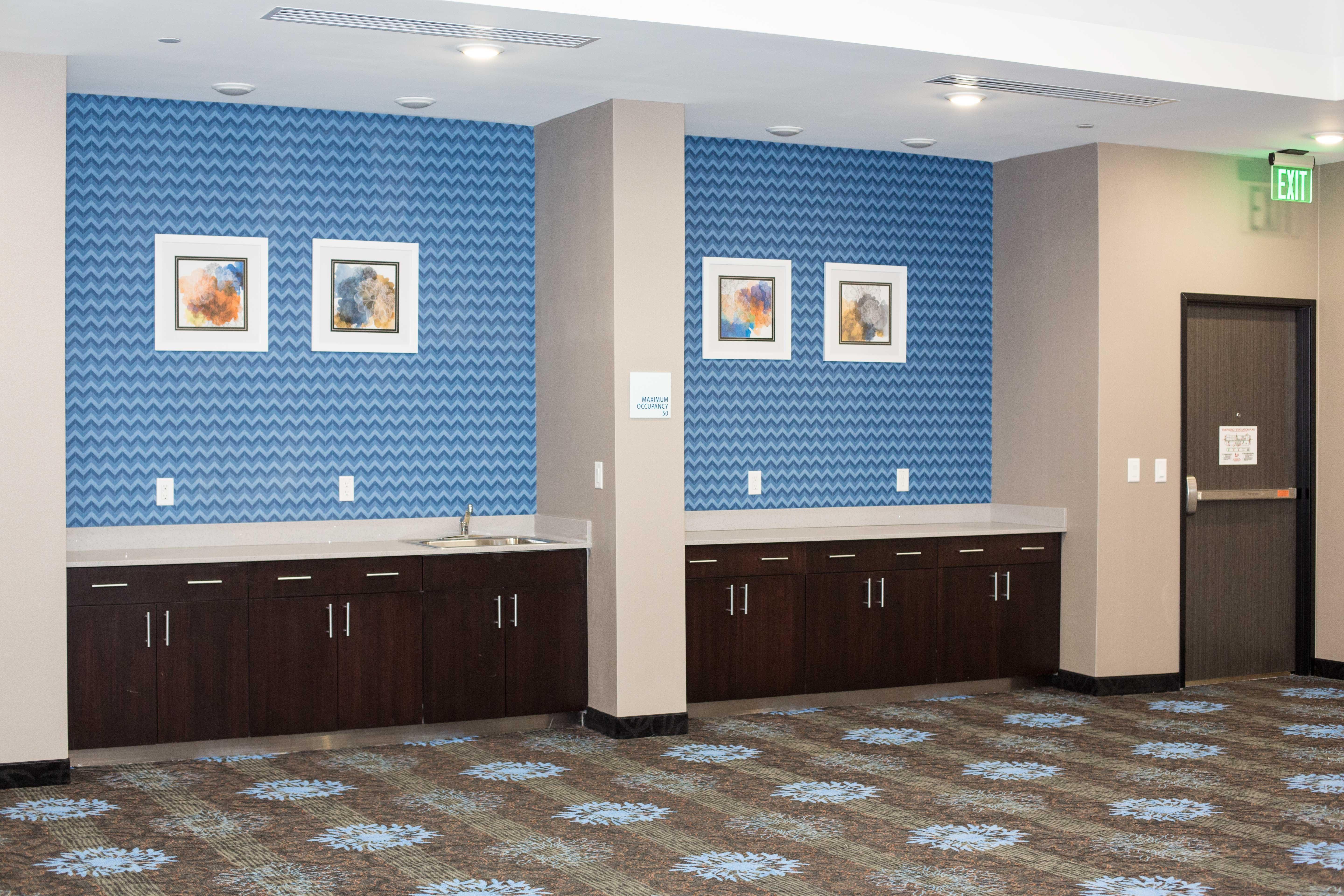 Hotel Express & Southeast By Ihg