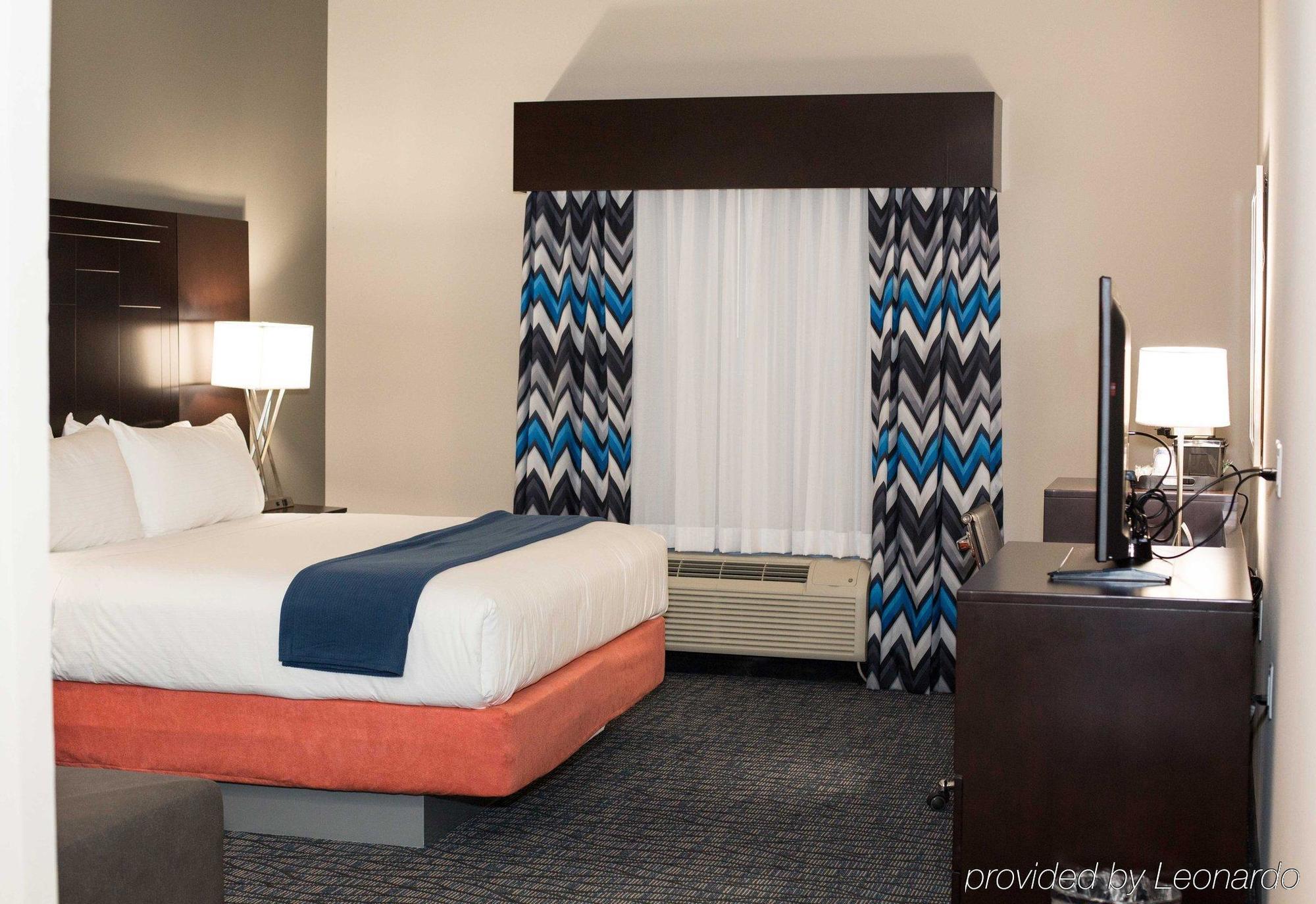 Express & Southeast By Ihg Oklahoma City