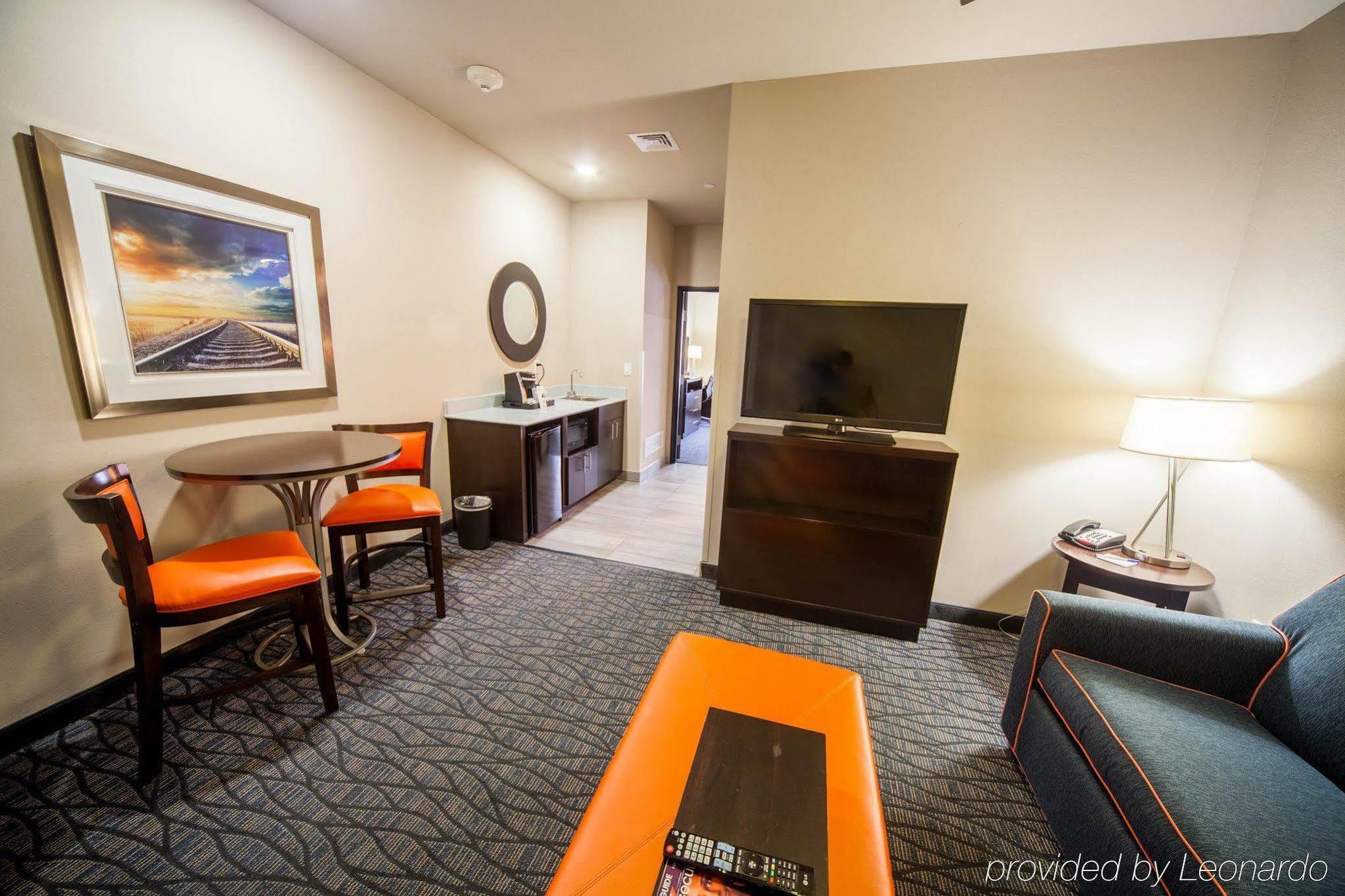 Express & Southeast By Ihg Oklahoma City